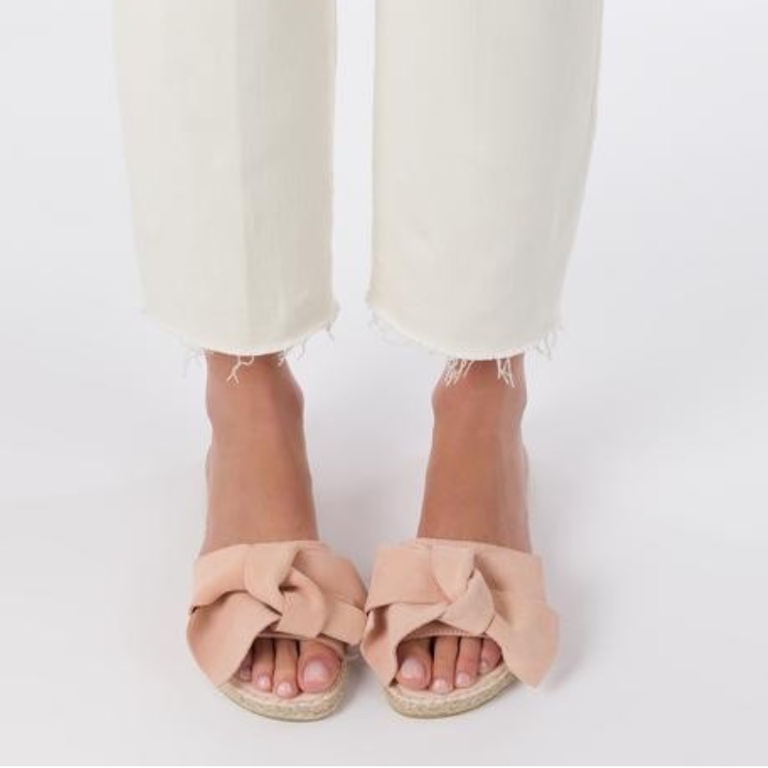 Manebi Hamptons Sandals With Bow In Rose Suede